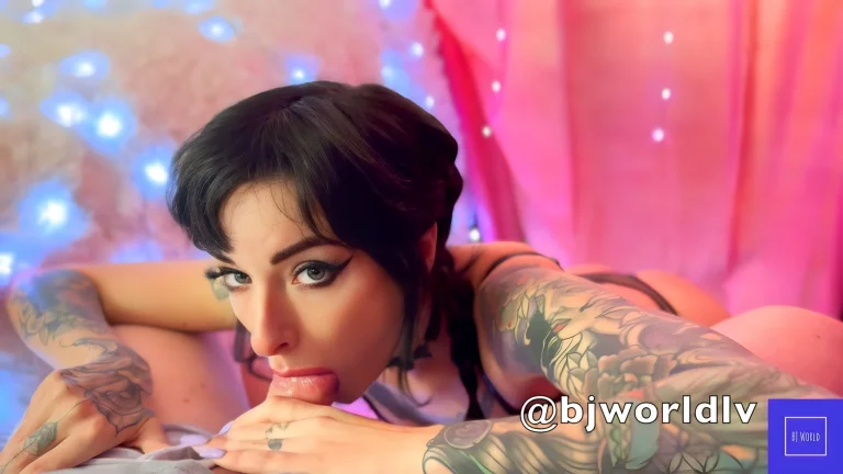 Lysagna DelRay Smoking Hot Blowjob 