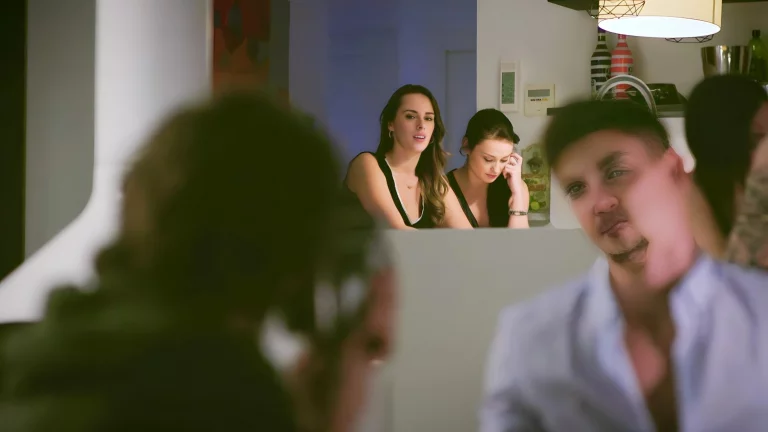 Tight Babe Alice Drake Needs That Stiff Cock In Her Ass 