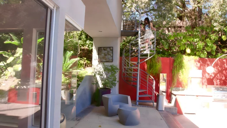 Irresistible Passion: Aria Lee And Her Hot BBC Partner 