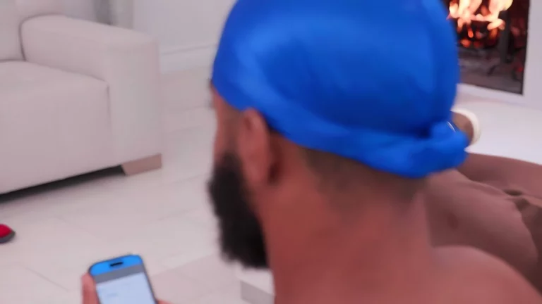 Blonde Babe Harley King In 17 Man Blowbang 