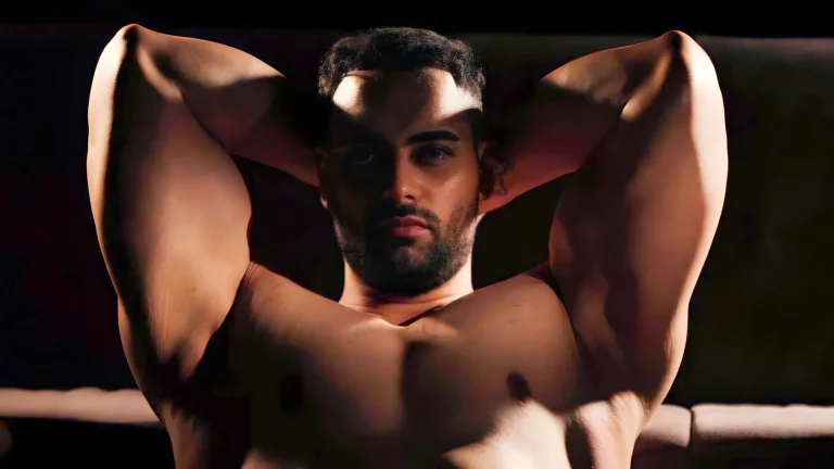 From Photo Shoot To Cumshot 