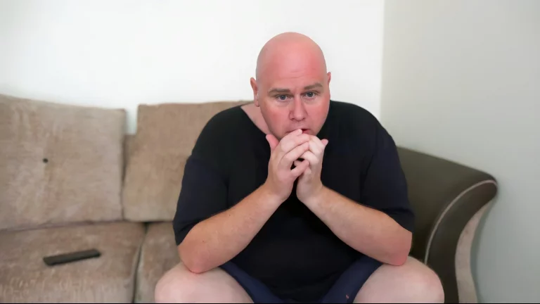 Auntie Trisha And Savanna Team Up On A Cock 