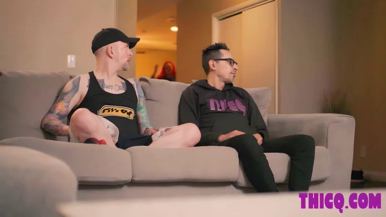 Sara Star Fucks Her Boyfriends Best Friend Right Behind His Back 