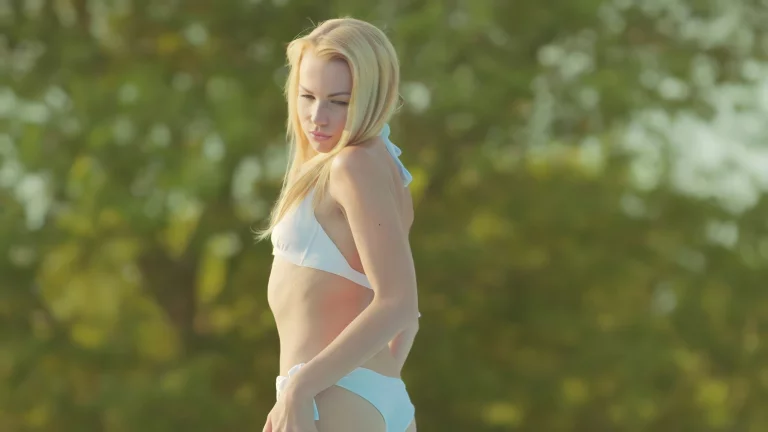 Tropical Temptations: Thomas And Rebeccas Steamy Poolside Affair 