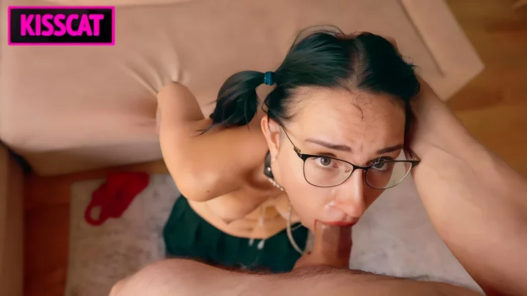 POV Passion: Raven Haired Babes Sensual Oral Pleasing 