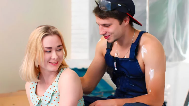 ⁣Blissful Trio: Via Lasciva And Her Sensational Partners 