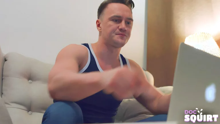 ⁣Pretty Chick Knows Something New 