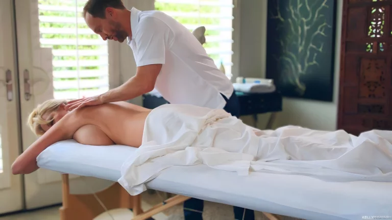 Kelly Madison Uses The Huge Vibe Alone 