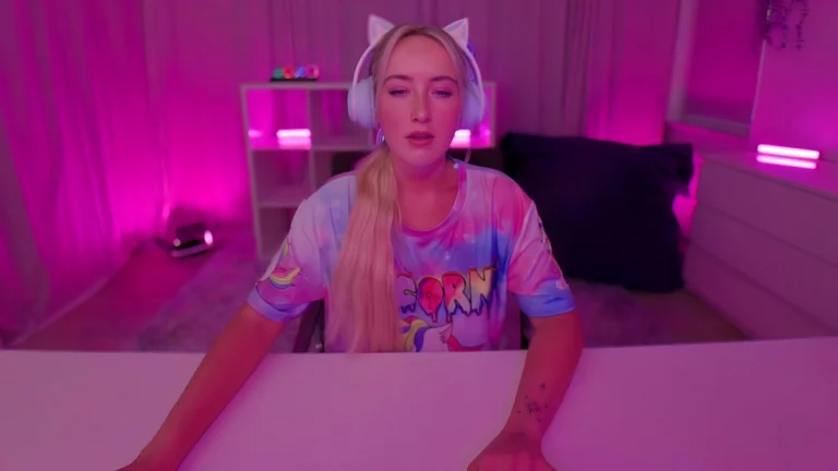 Gaming Session With Ann Joy 