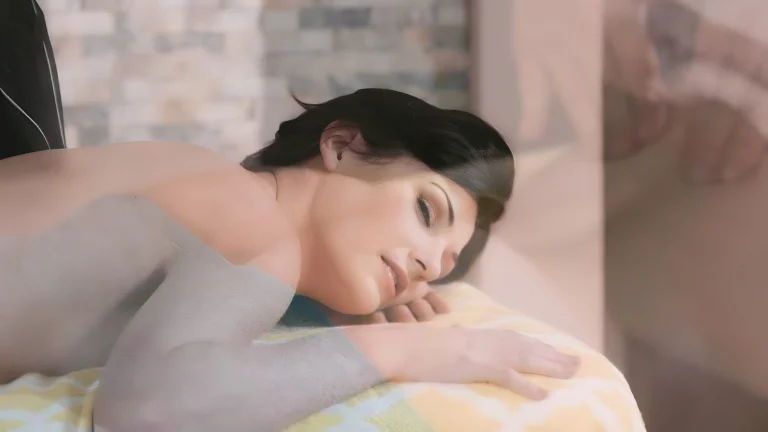 Dark Haired Babe Enjoys A Massage And A Good Fuck 