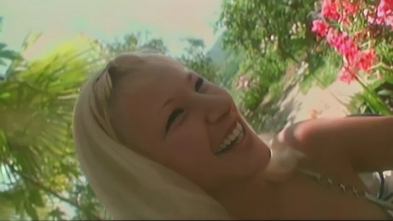 Horny Fun In The Back Yard 