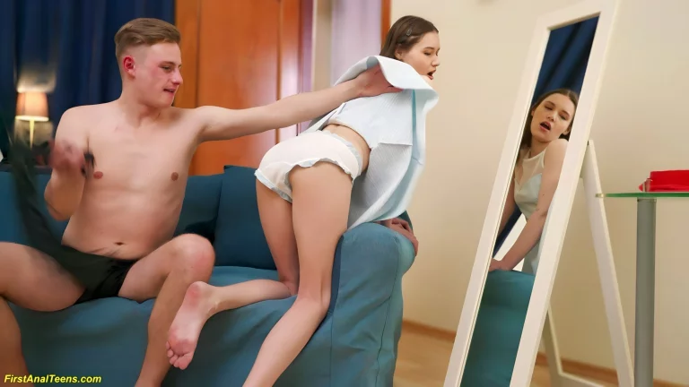 Kitty Doll88 Her First Fetish Anal Sex 