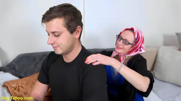 Grandma Alicia Prolapse Her Cervix 