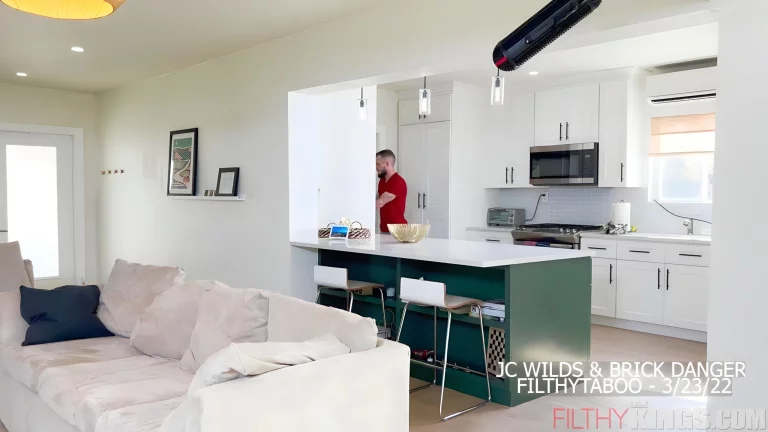 ⁣BTS - Caught My Stepsis Fapping To Taboo Porn 