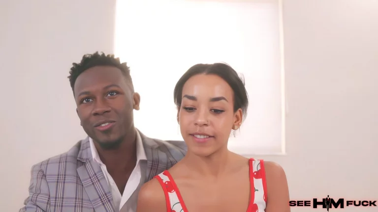 Hot Black Chick Gets A Facial 