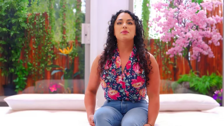 Curvy Brazilian Brianna Bourbon Bounces Her Tight Asshole On Studs Cock 