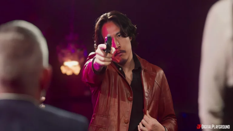 ⁣Horny Interracial Chicks Share A Dick 