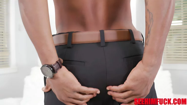 Servicing Stretch And His Big Uncut Gift 