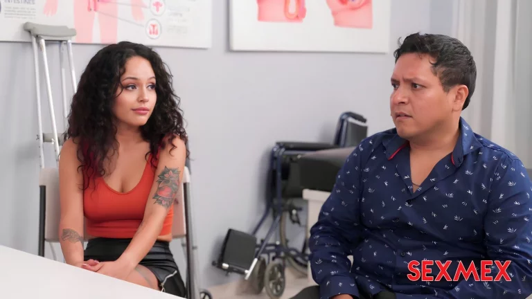 The Doctor Impregnated His Wife 