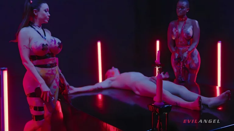 Artistic Big-Tit & Foot Fetish 3-Way 