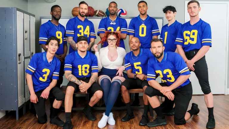 Nerdy Babes Locker Room Blowbang 