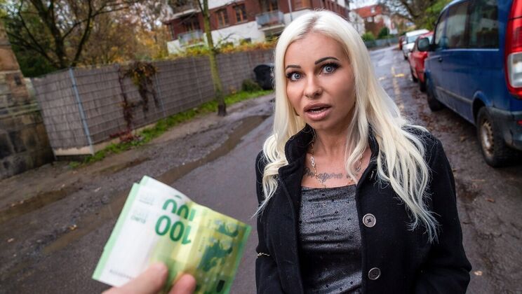 Public Agent - Martin GunSuzi Grande - The Blonde MILF Teacher 