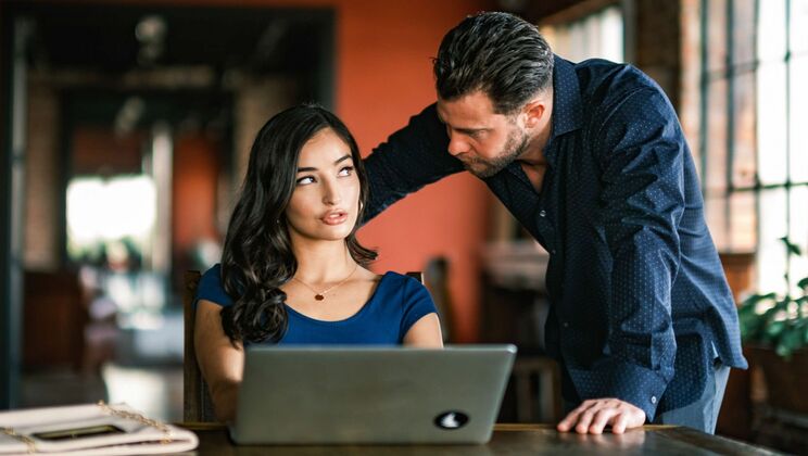 ⁣EroticaX - Seth GambleEmily Willis - Breaking The Internet 