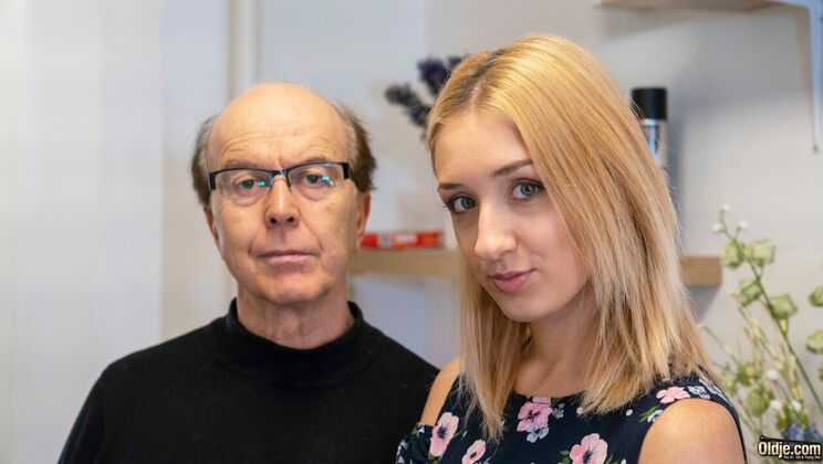 Oldje - MarcelloSofi Otis - A Sexy Encounter 