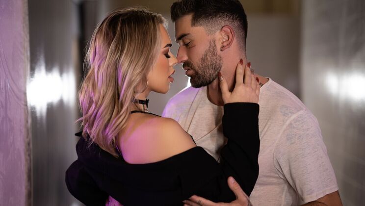 Trans Angels - Emma RoseChris Damned - Gone In A Flash 