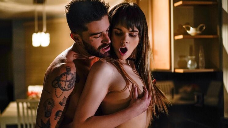 Trans Sensual - Chris DamnedKate Zoha - My TS Stepsister Vol.5 Scene 2 