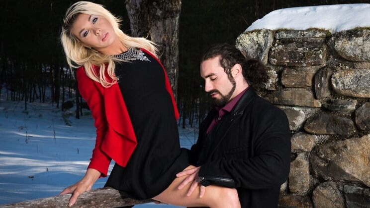 Trans Sensual - Aubrey KateJaxton Wheeler - TS Blondes Have More Fun Scene 1 