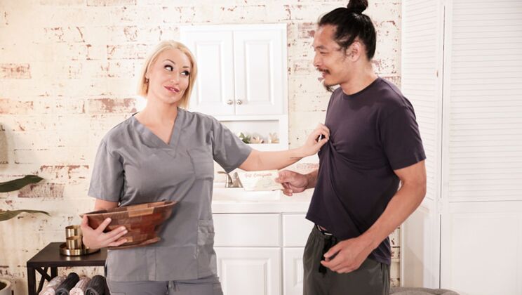 Nuru Massage - Ryan KeelyLeo Vice - My Uncles Treat 