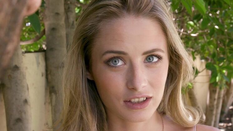 ⁣Porn World - Damon DiceKyler Quinn - Rich Teenage Slut Kyler Quinn Takes Anal Pounding from Older Neighbor GP2452 