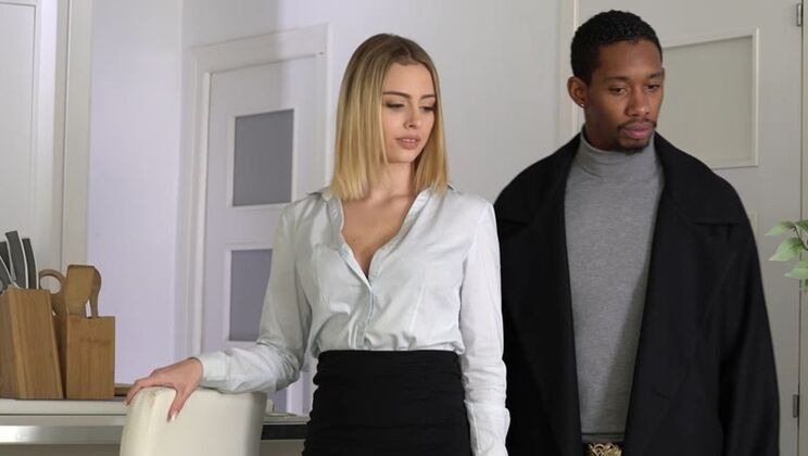 Porn World - Jesus ReyesLya Missy - Real Estate Agent Lya Missy Gets Fucked GP1643 