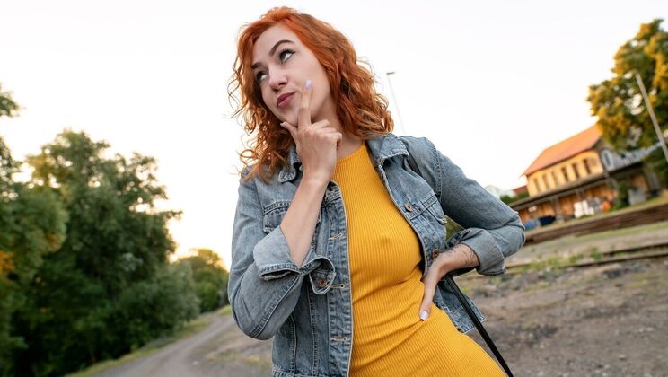 ⁣Public Agent - Martin GunCherry Candle - The Dirty Walk Home 