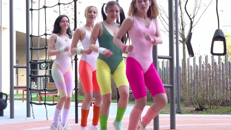 Erika Korti Studio - Willy RegalPimpal BillBetty CarrUna FairyRobien GunJ ClarkMarica ShantiIsabel Rose - Special release! 4on4 Mega Beautiful Gangbang Una Fairy Isabel Rose Betty Carr Marica Shanti 0% pussy EKS200 