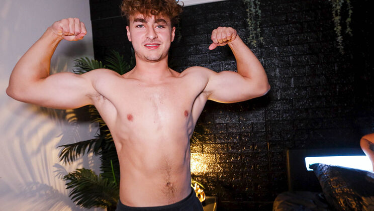 Hot Guys Fuck - Halle StormAllen Cole - New Guy Allen Cole Put In The WORK To Get With HGF Vet Halle Storm 