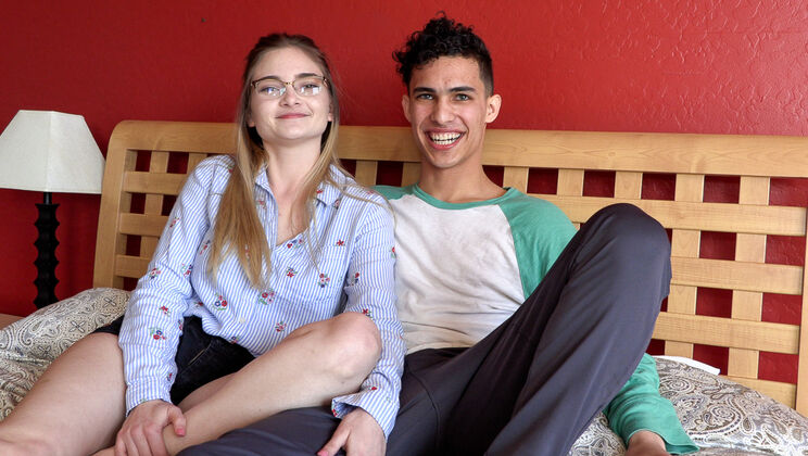 Hot Guys Fuck - Savannah CamonMarc Wallace - Marc Wallace & Savannah Camon Pre-FUCK Interview 