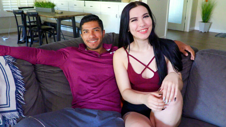 Hot Guys Fuck - Alyssa AmythestCarter Andrews - New Stud Carter Andrews Gets Close To Alyssa Amythest In Their Interview 