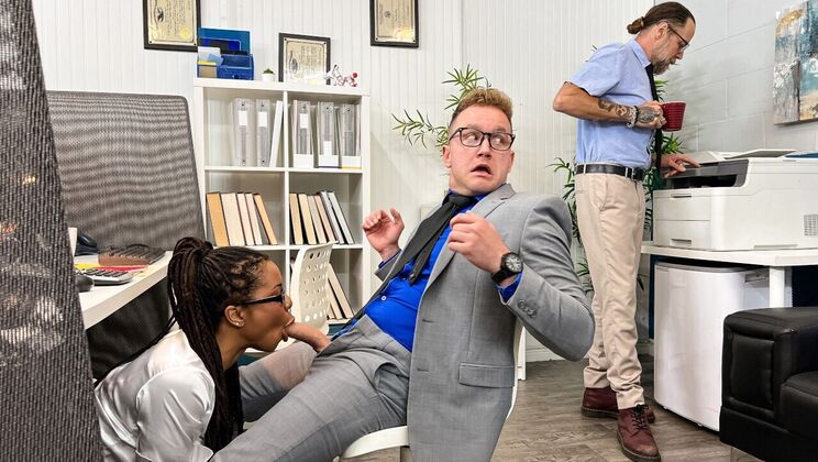 ⁣Work Me Harder - Kira NoirVan Wylde - Working Late Feels Great! 