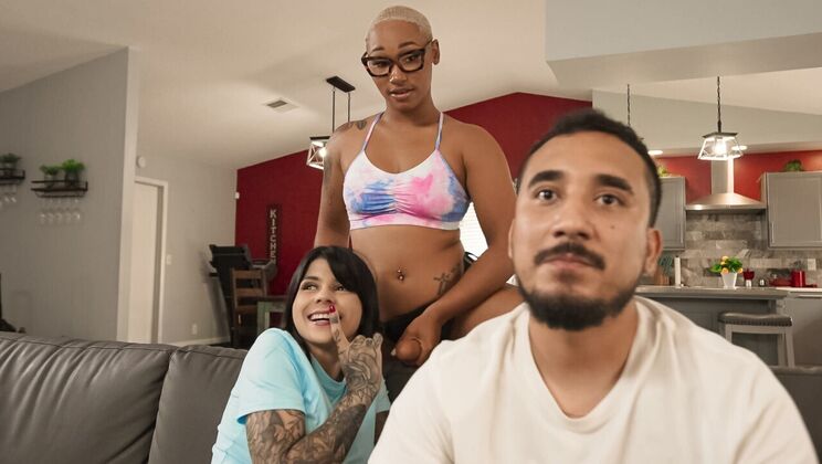 We Live Together - Sadie PopThick Ass Daphne - Fucking Around Behind My Boyfriends Back 