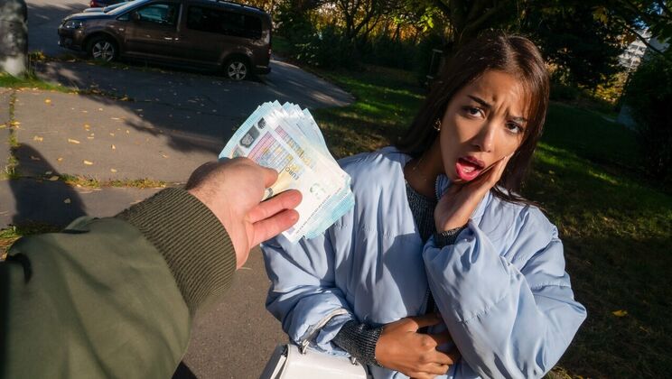 Public Agent - Martin GunLia Lin - My Ass is Better TBH 