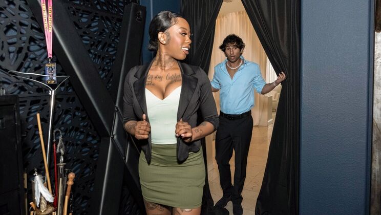 ⁣Look At Her Now - Ba*** GeminiZane Walker - Raunchy Realtors Secret Room 