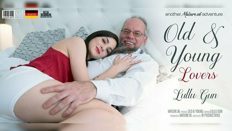 Mature.nl - Lullu GunAttila The Hun - Old & young couple having a fun time with each other 