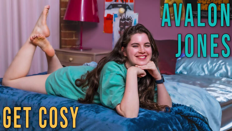 Girls Out West - Avalon Jones - Avalon Jones - Get Cosy 