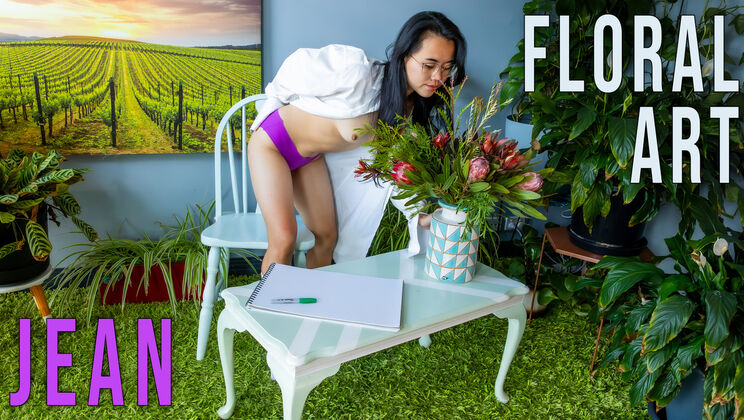 ⁣Girls Out West - Jean - Jean - Floral Art 