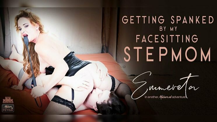 ⁣Mature.nl - Lenny YankeeEmmereta - A facesitting and spanking affair with my dominating 45 year old Czech stepMILF Emmereta 