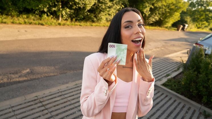 Public Agent - Martin GunVioleta Grey - Cute Colombian Ass 