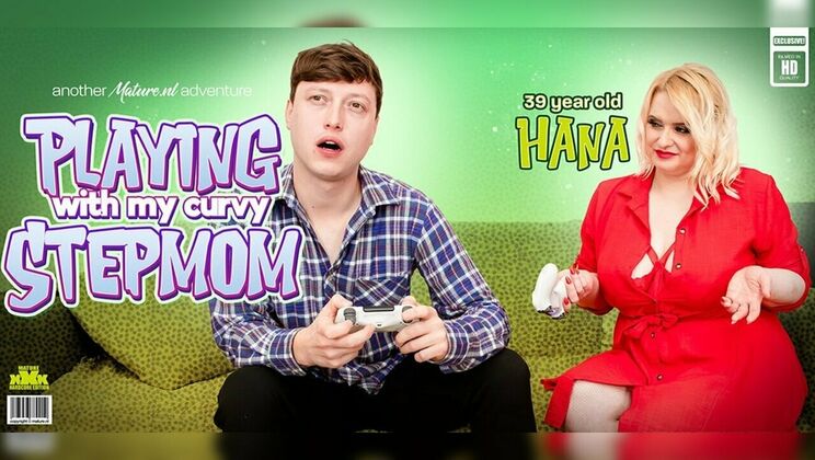 ⁣Mature.nl - HanaLenny Yankee - I love playing with my curvy big tit stepmom Hannas wet pussy instead of a computer game 