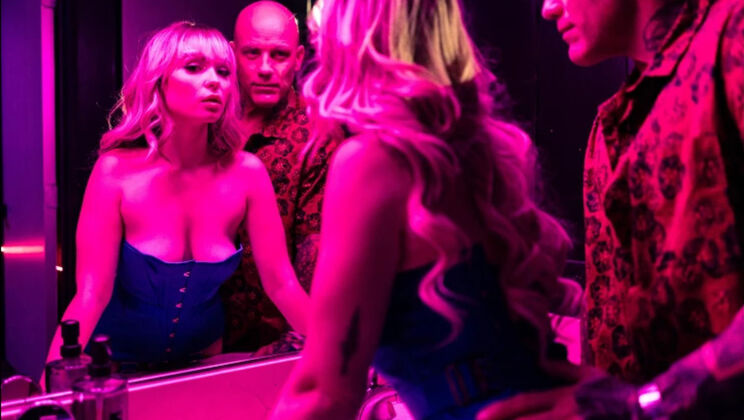 Dorcel Club - Derrick PierceLilly Bell - More - Fantasy nu00b01: Not a word 